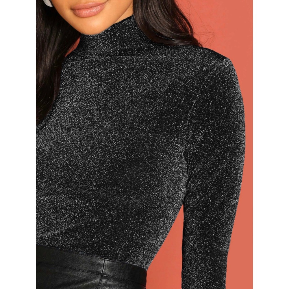 🚫SALE🚫 NWOT High Neck Glitter Top - Picture 3 of 6